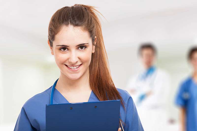 What is the Difference Between a CNA and an LVN?